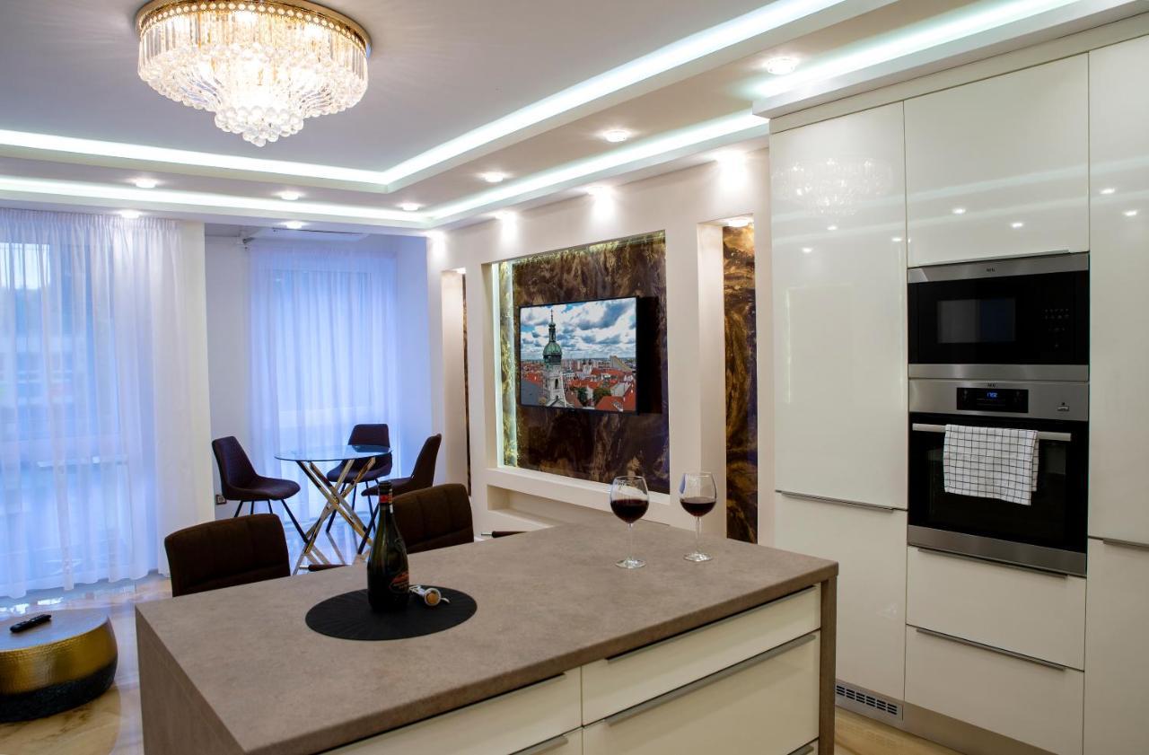 גיור Dream Apartman 2 With Free Parking מראה חיצוני תמונה